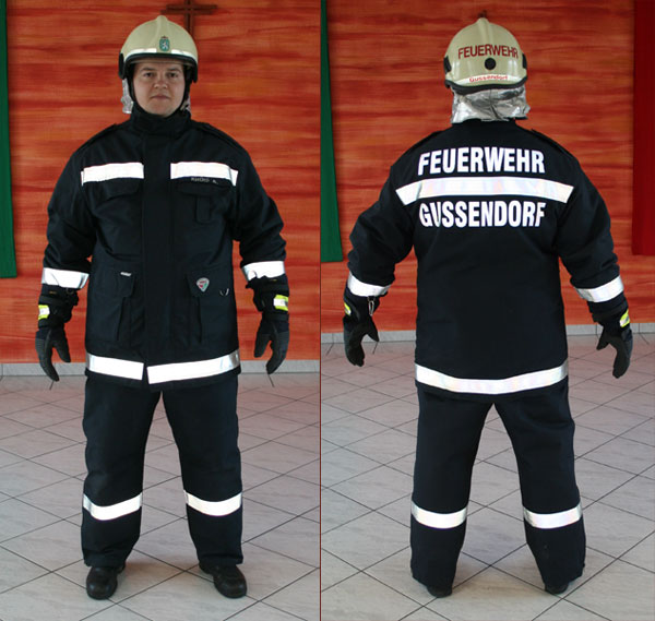 Einsatzkraft mit persönlicher Schutzausrüstung